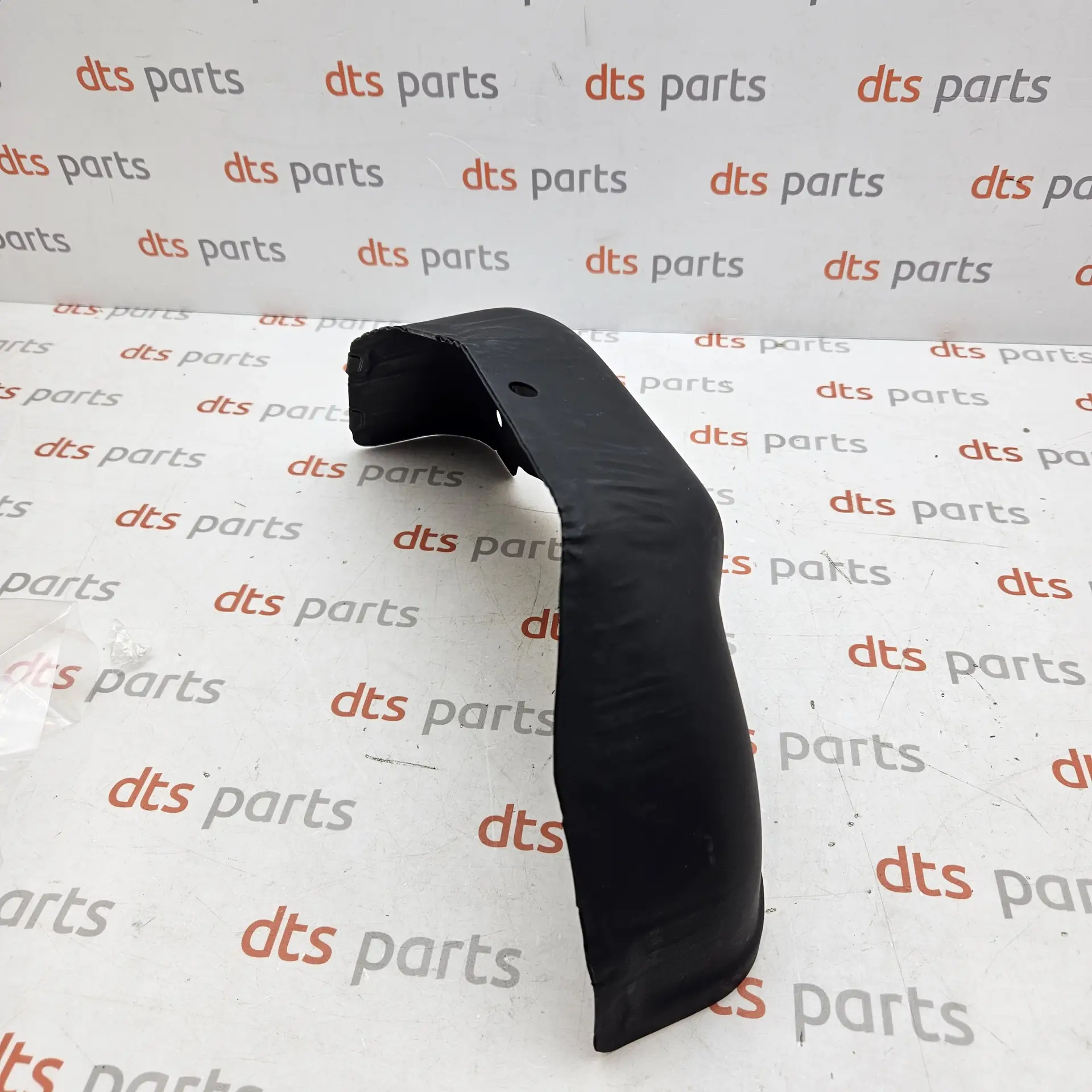 OEM Mitsubishi MR597275 – Exhaust manifold heat shield cover