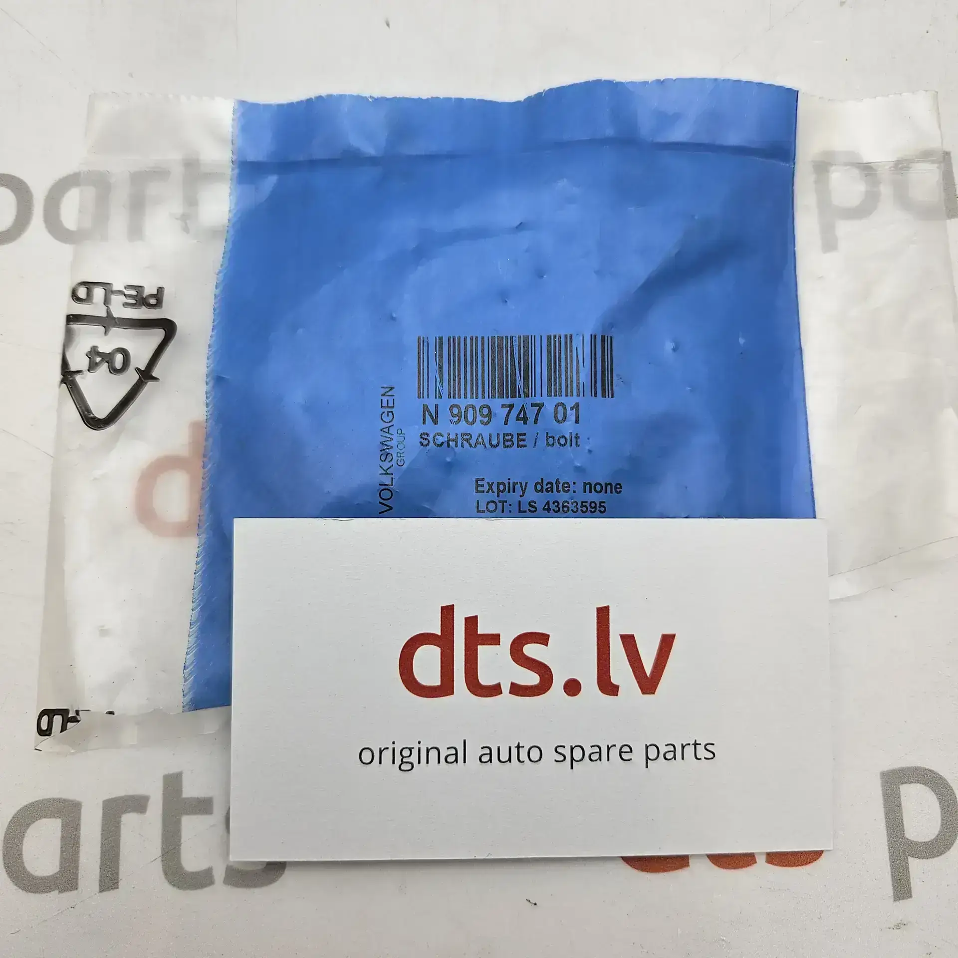 OEM Volkswagen N90974701 – M5x16 screws