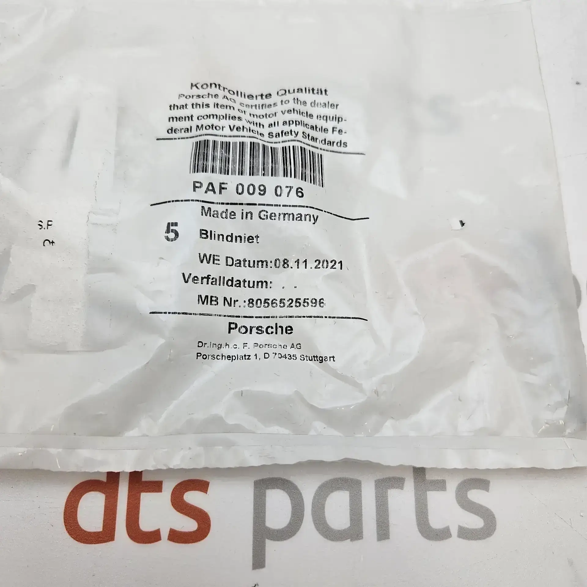 OEM VAG PAF009076 – Rivet
