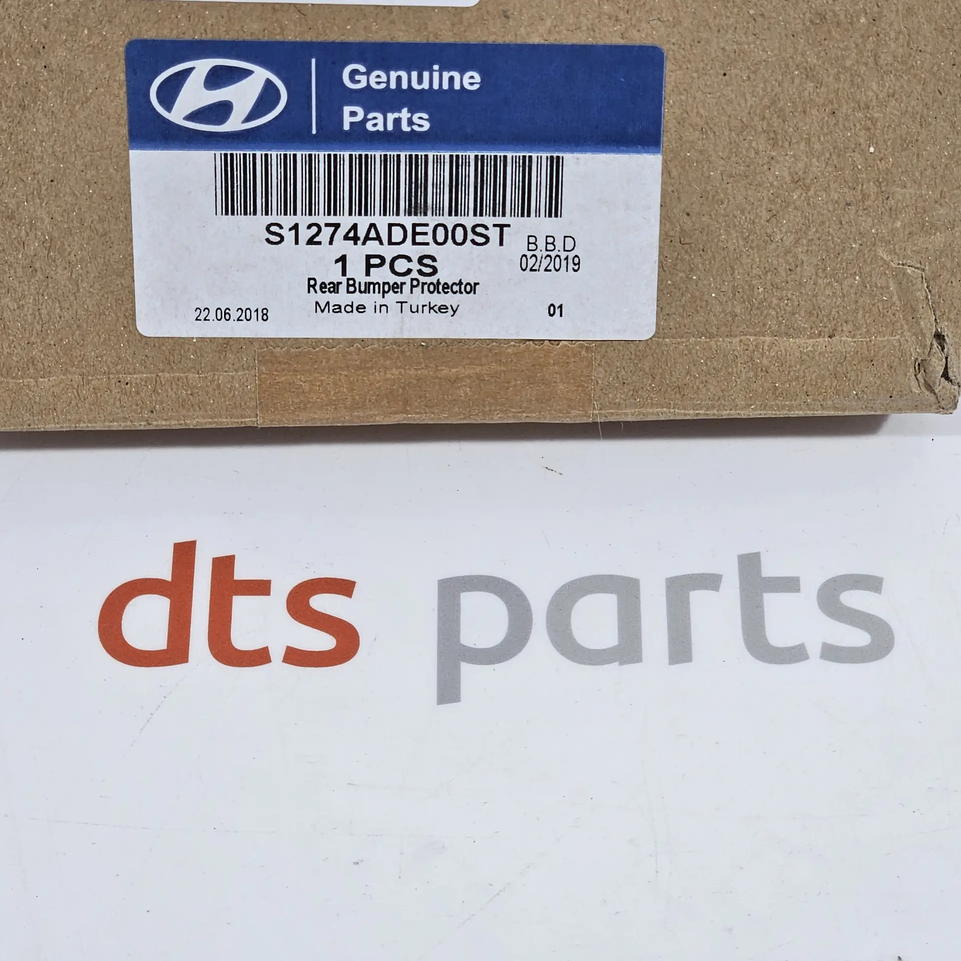 OEM Hyundai S1274ADE00ST – Rear Bumper Protector