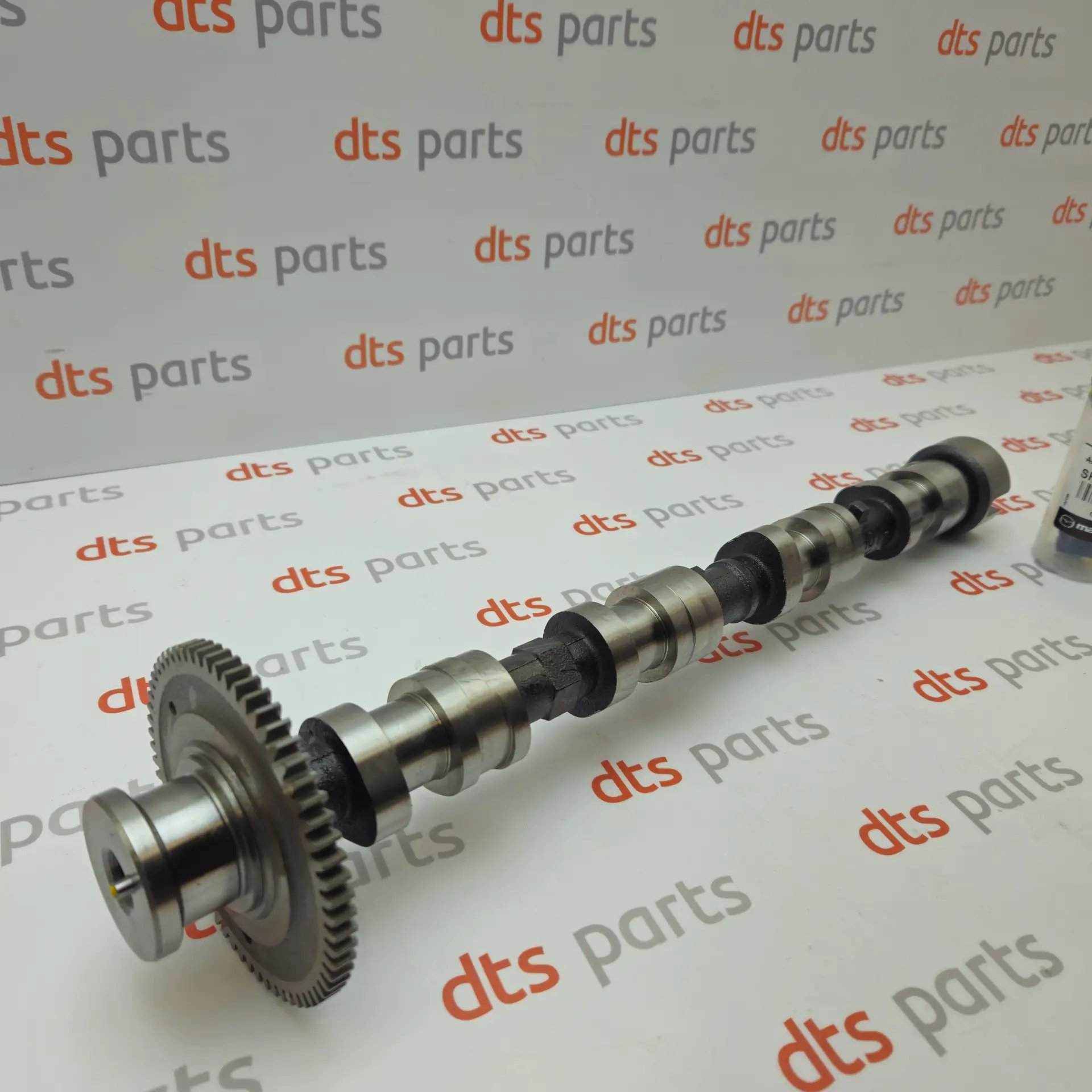 OEM Mazda SHY210YA0 – Camshaft