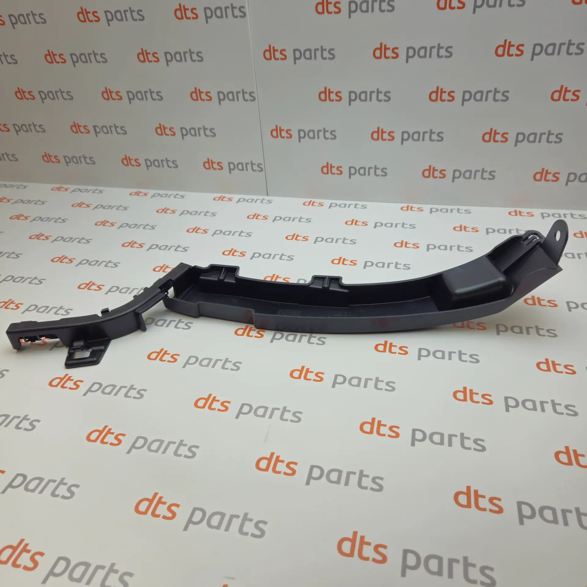 OEM Toyota/Lexus SU001A3262 – Front right bumper bracket