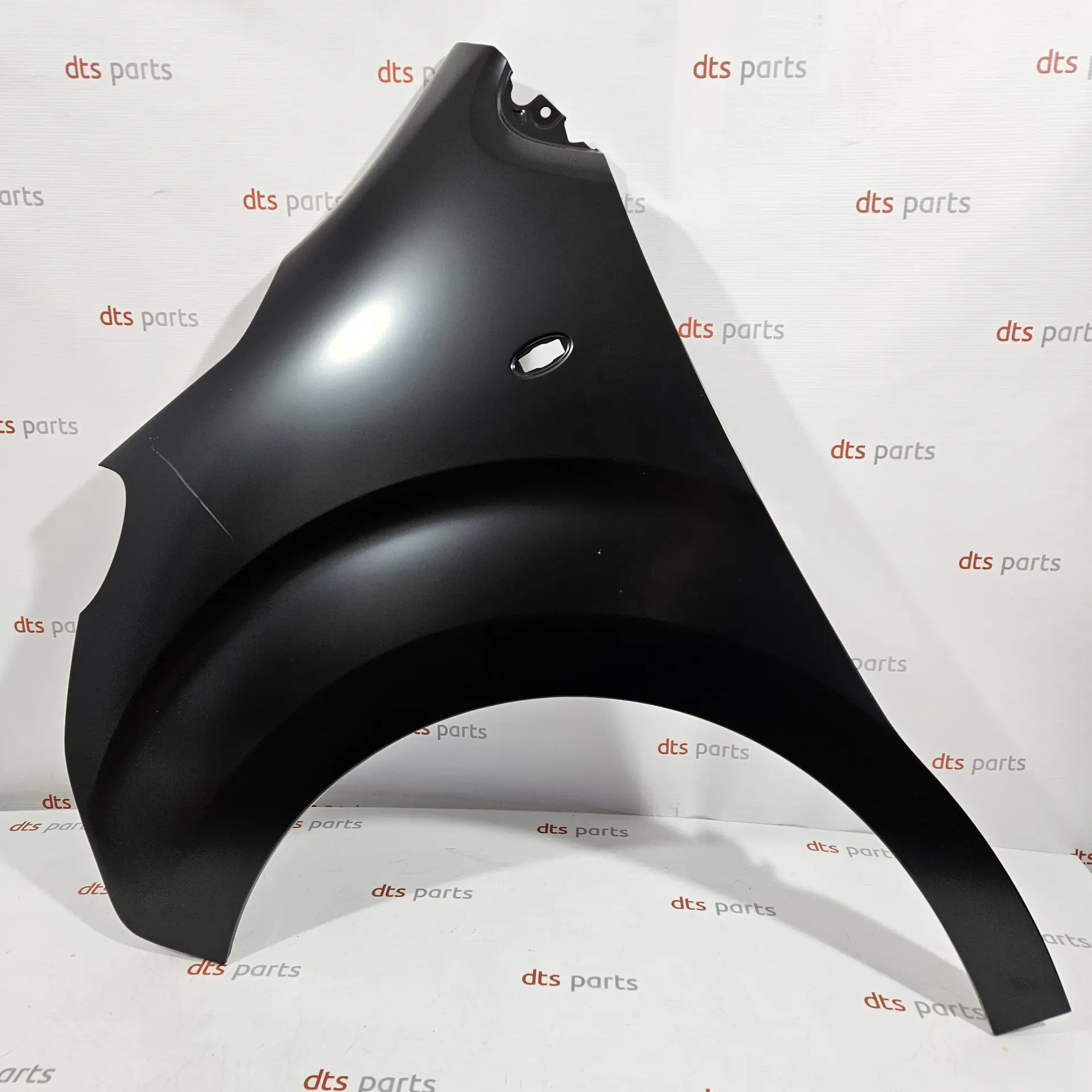 OEM Toyota SU001A4222 – Front left wing fender