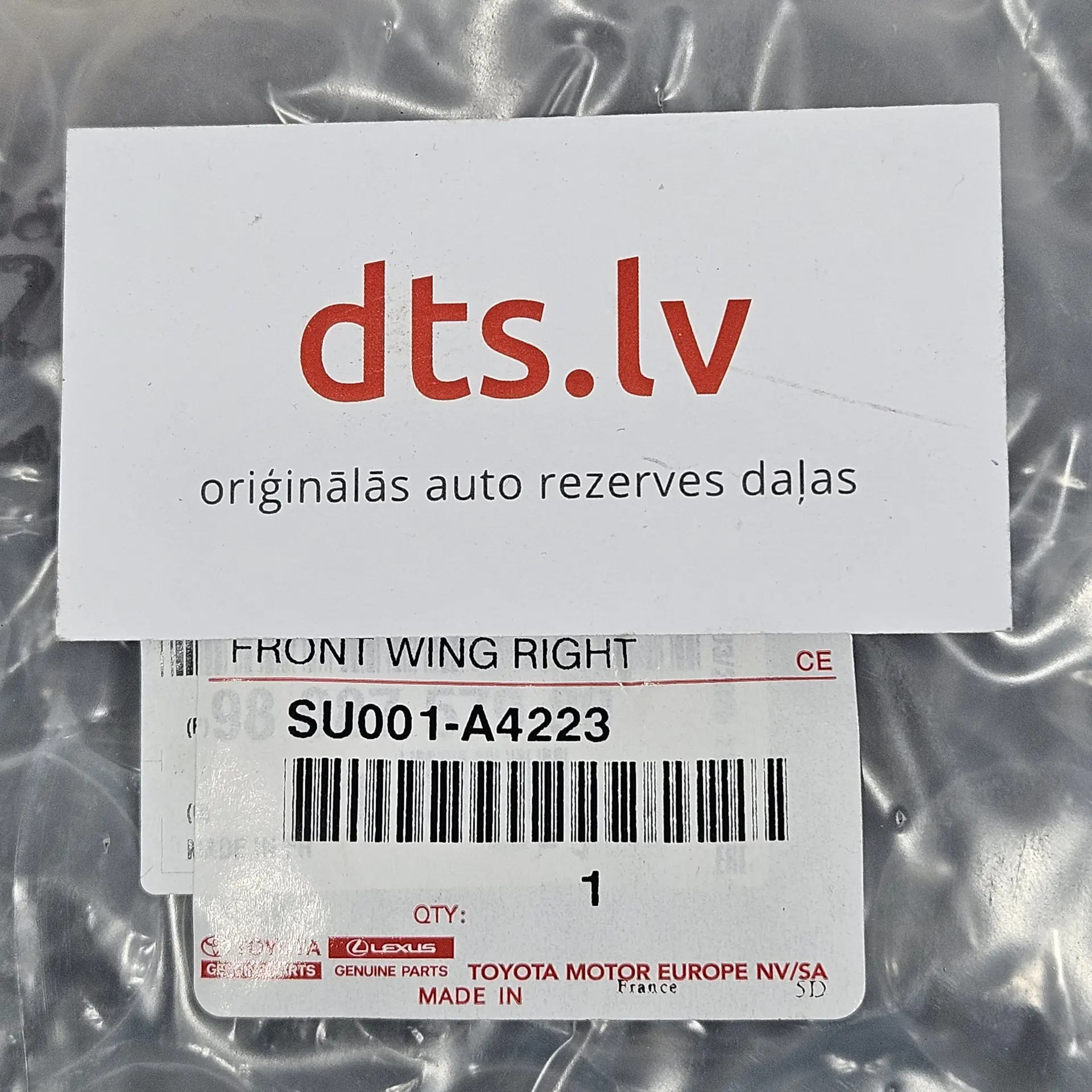 OEM Toyota SU001A4223 – Front right wing fender