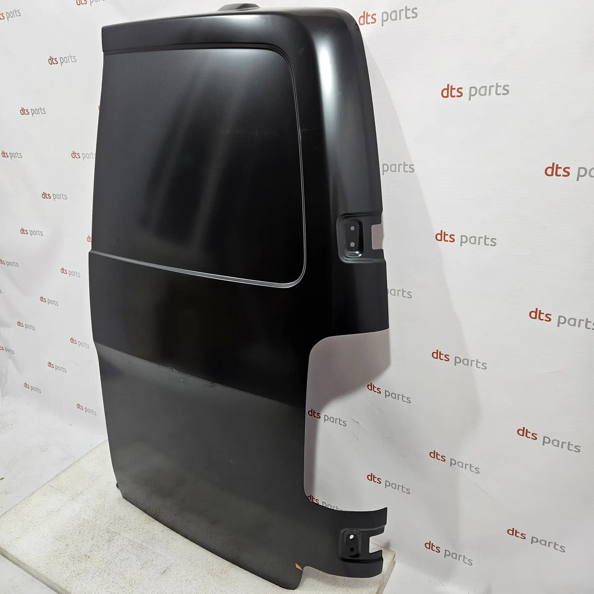 OEM Toyota SU001A4545 – Rear right door Toyota PROACE