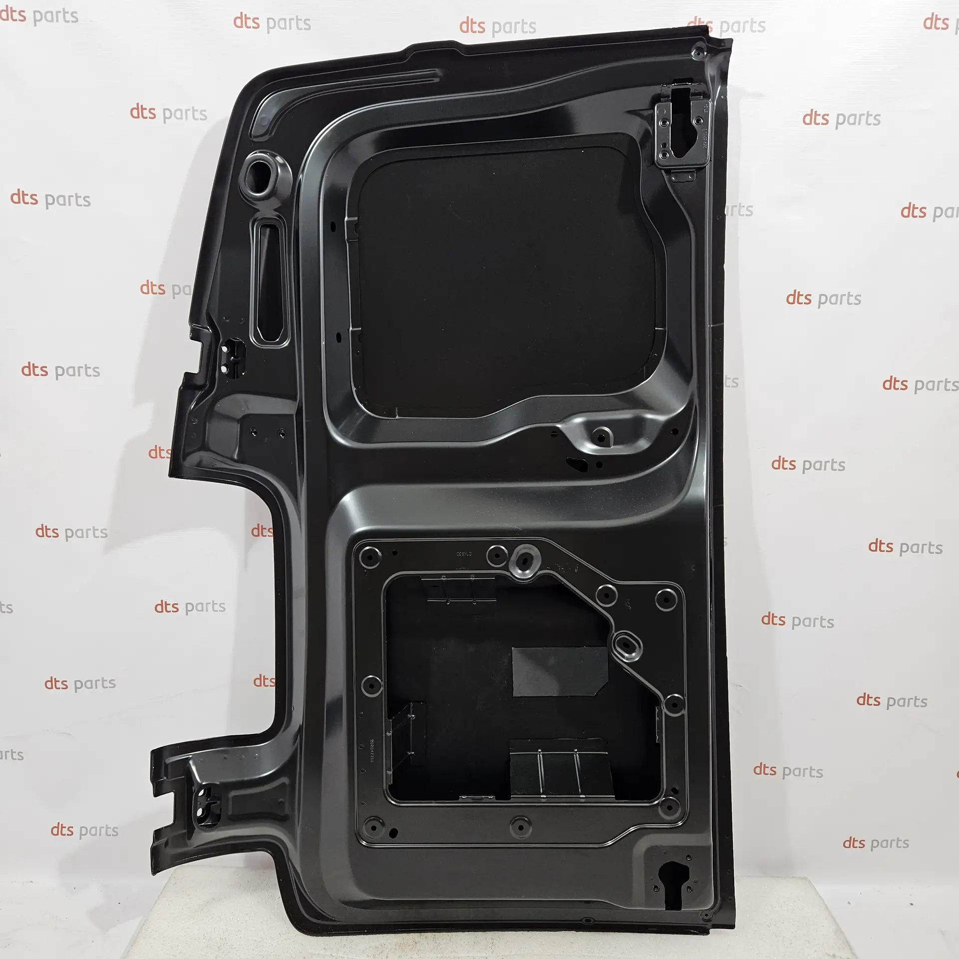 OEM Toyota SU001A4545 – Rear right door Toyota PROACE