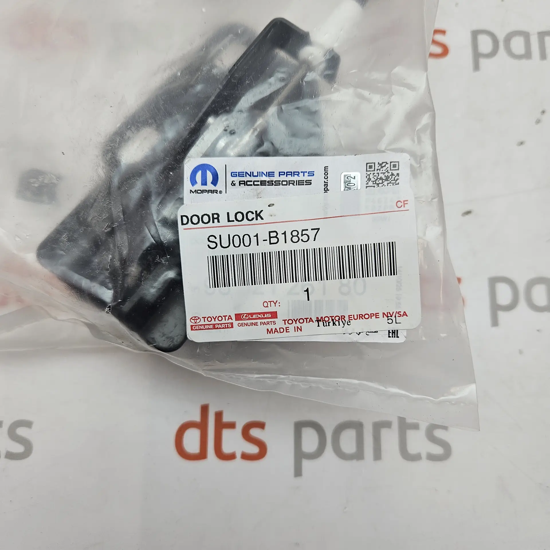 OEM Toyota SU001B1857 – Rear door lock (or central locking actuator)