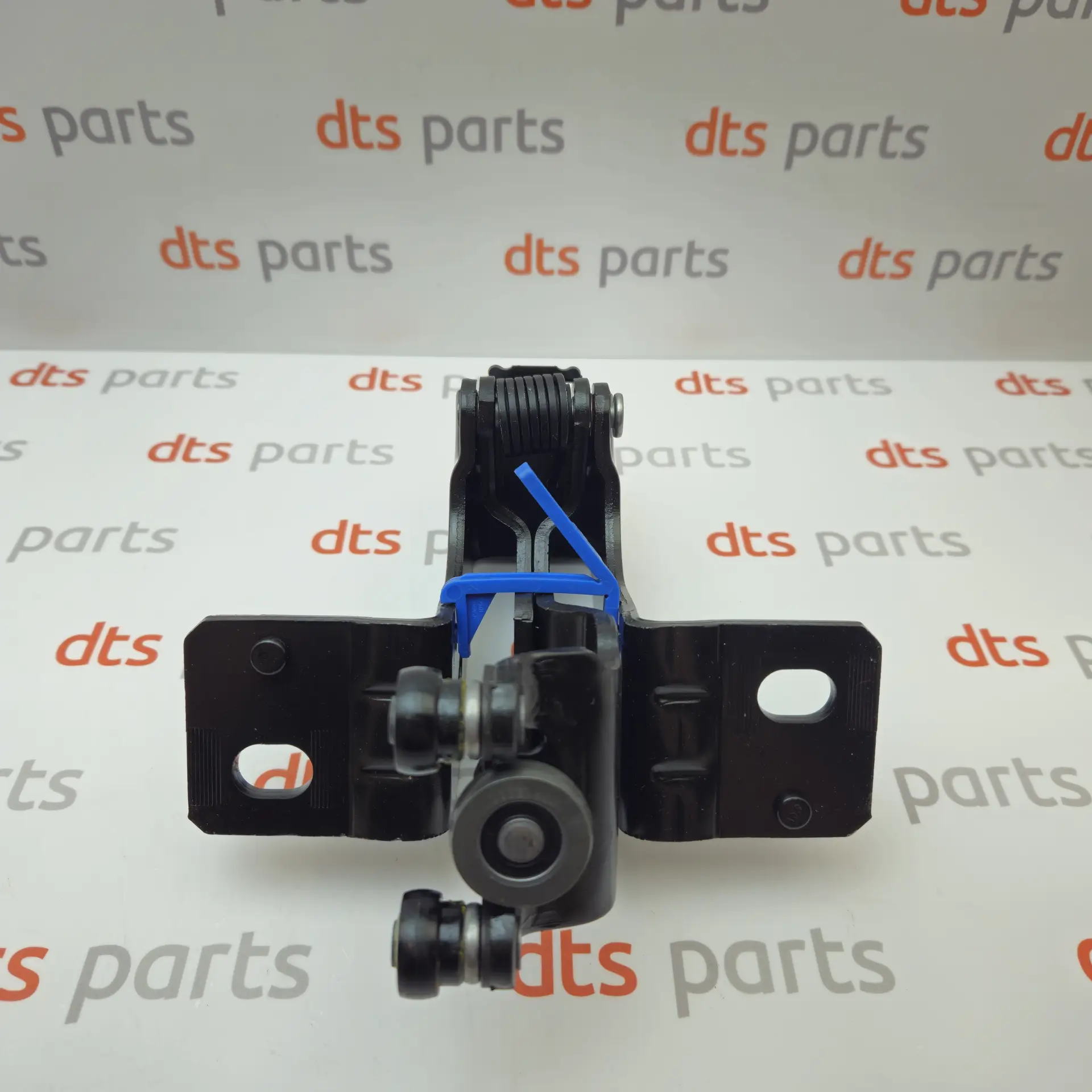 OEM Toyota/Lexus SU001B2899 – Sliding door roller guide