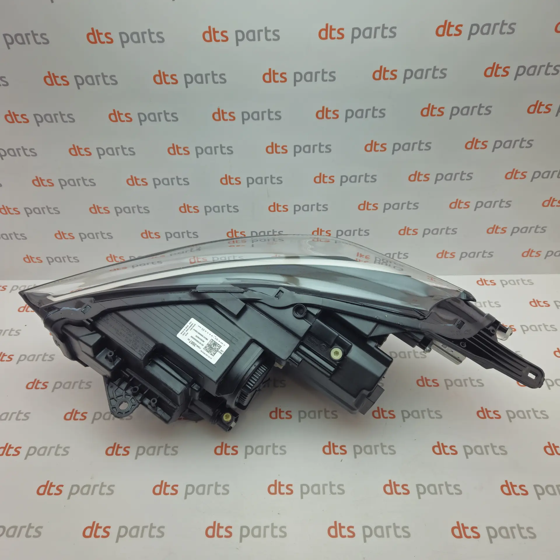 OEM Opel YQ00350780 – Front right headlight