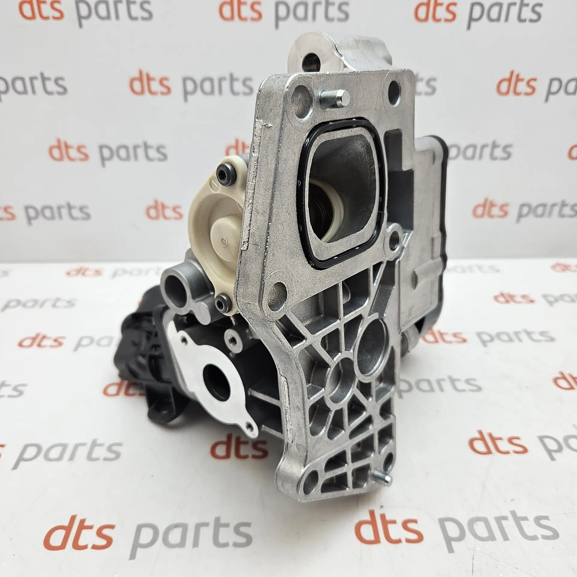 OEM Opel YQ00978380 – Water pump