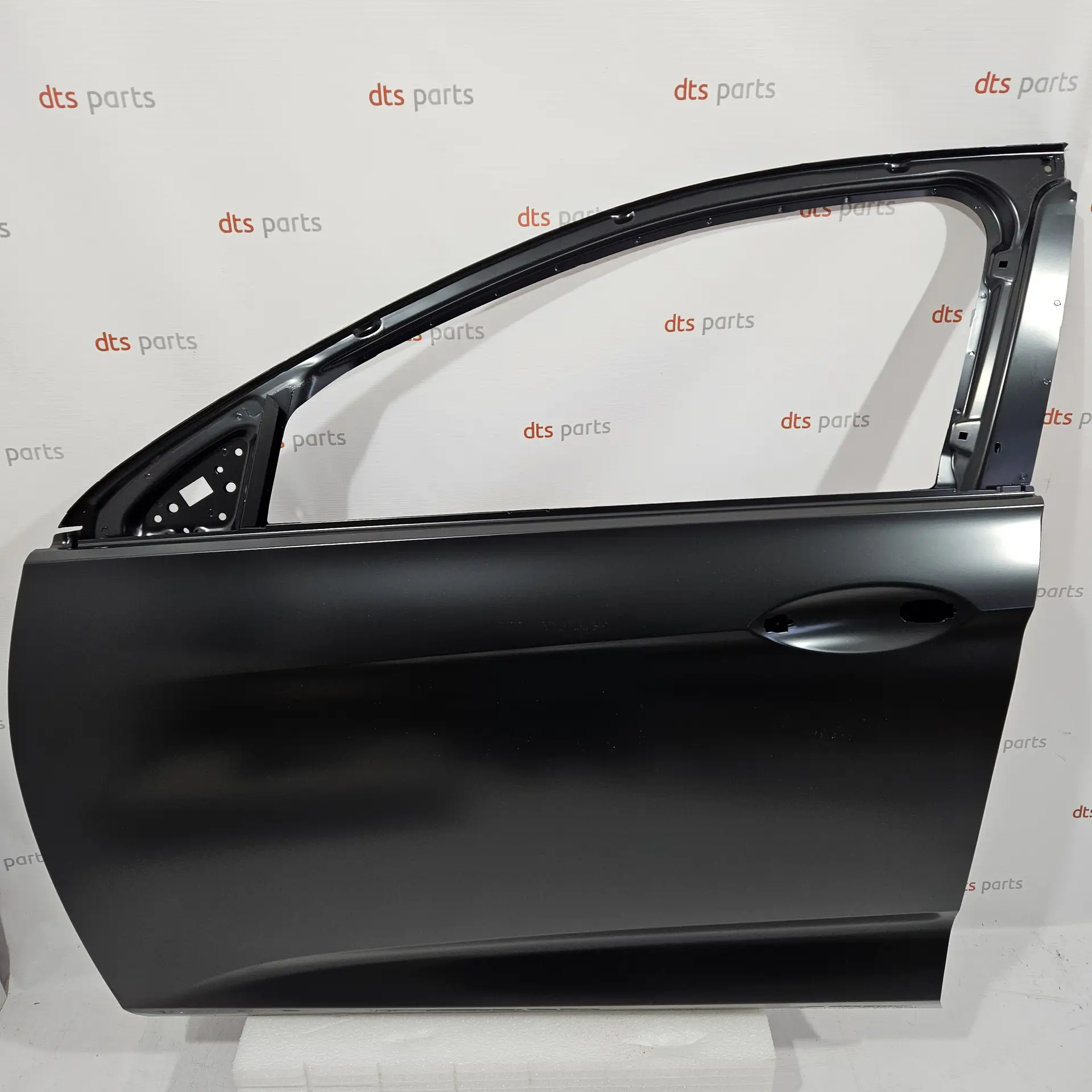 OEM Opel YR00659480 – Left front door